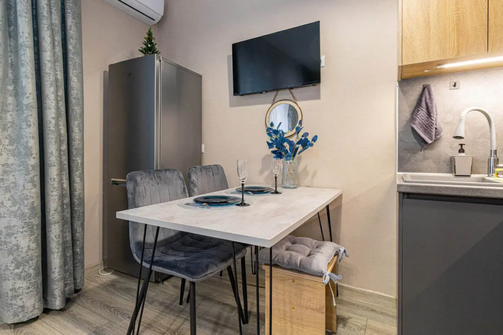 Апартаменты Уютная Cтудия в ЖК Ромекс