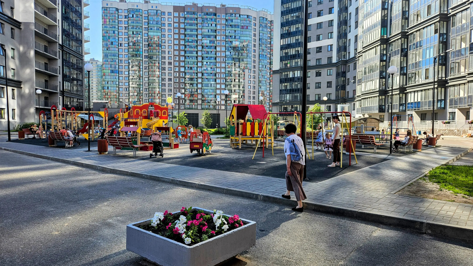 Квартира Большая евротрешка 80кв с двумя санузлами и огромной лоджией