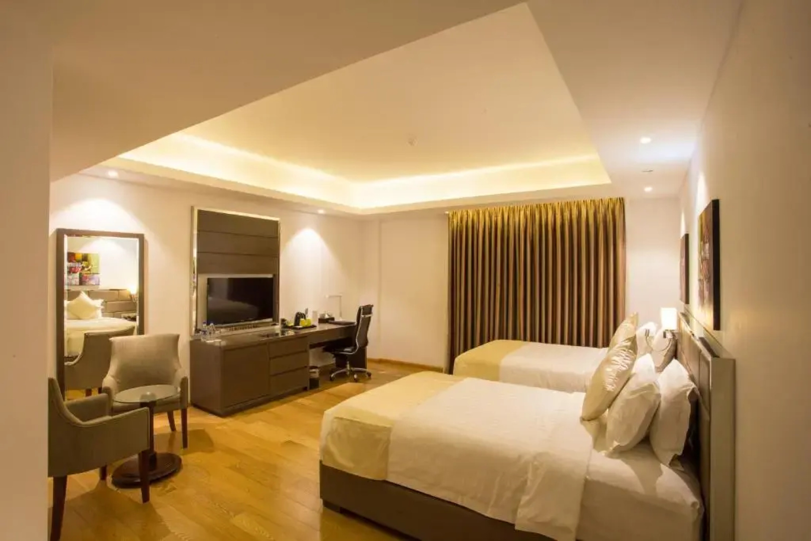 Отель Golden Tulip - The Grandmark Dhaka