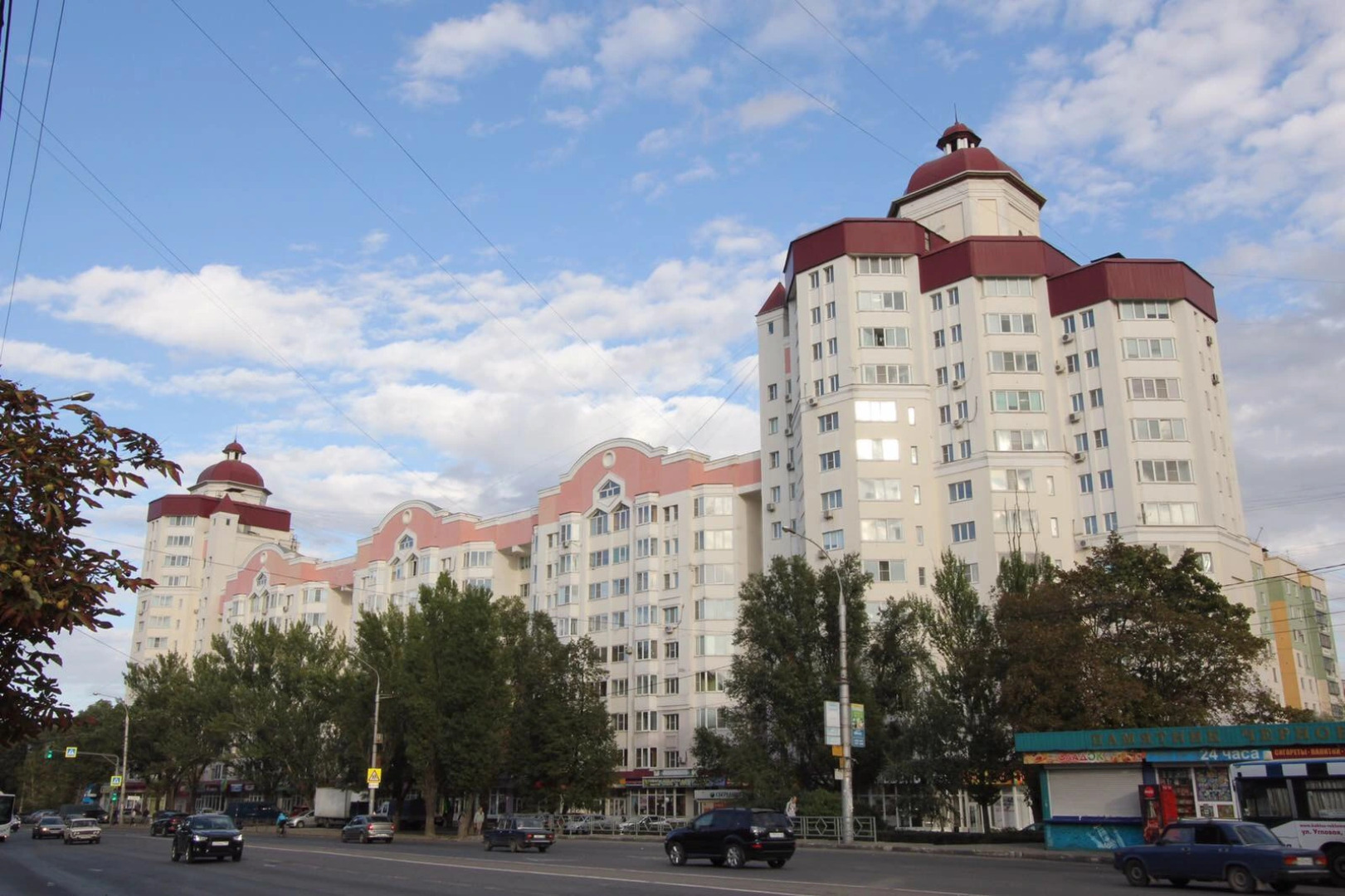 Апартаменты на проспекте Победы 71