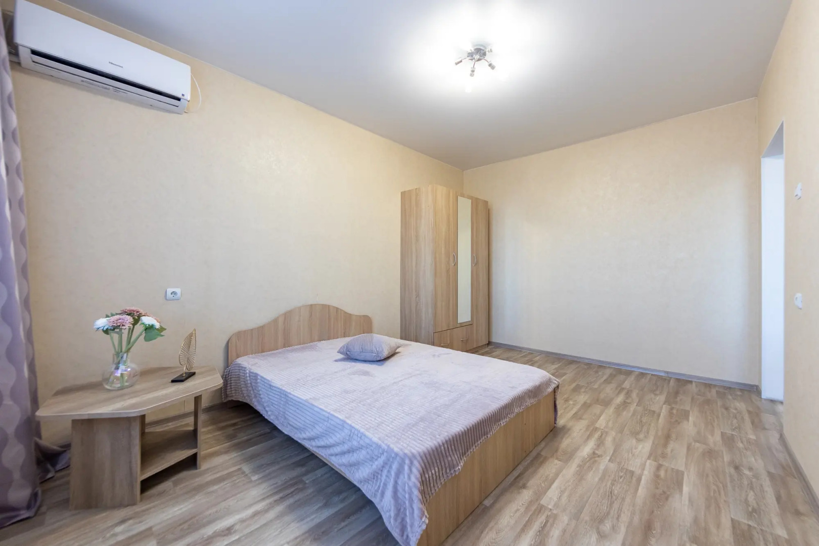 Квартира Уютная в центре города с шикарным видом, рядом Броско Молл