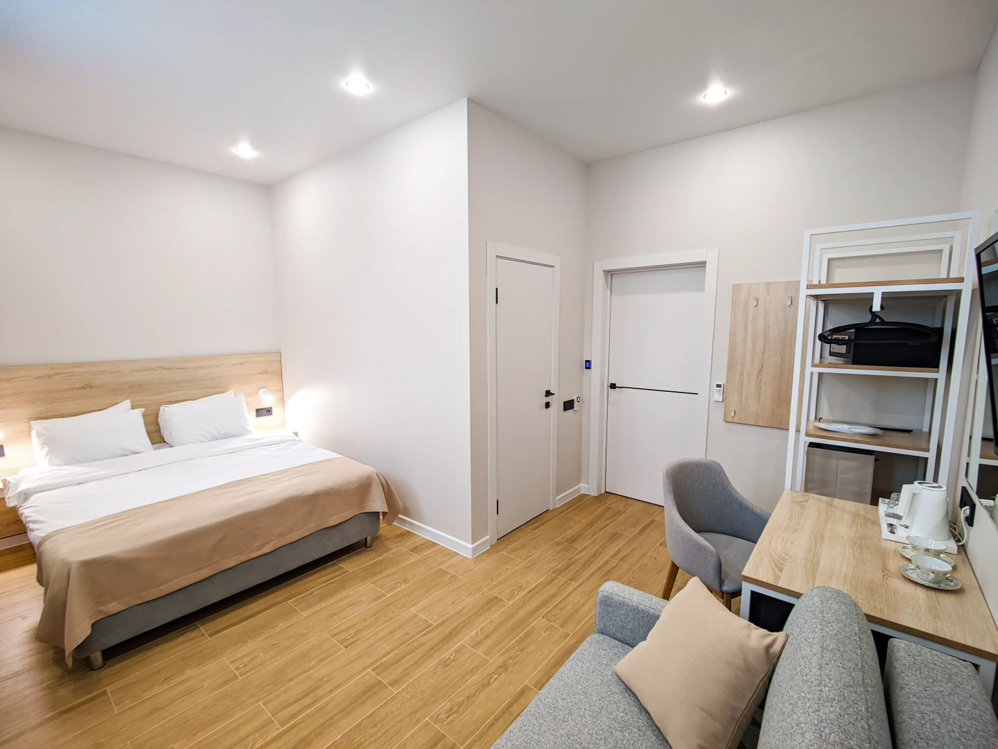 Отель Фешин