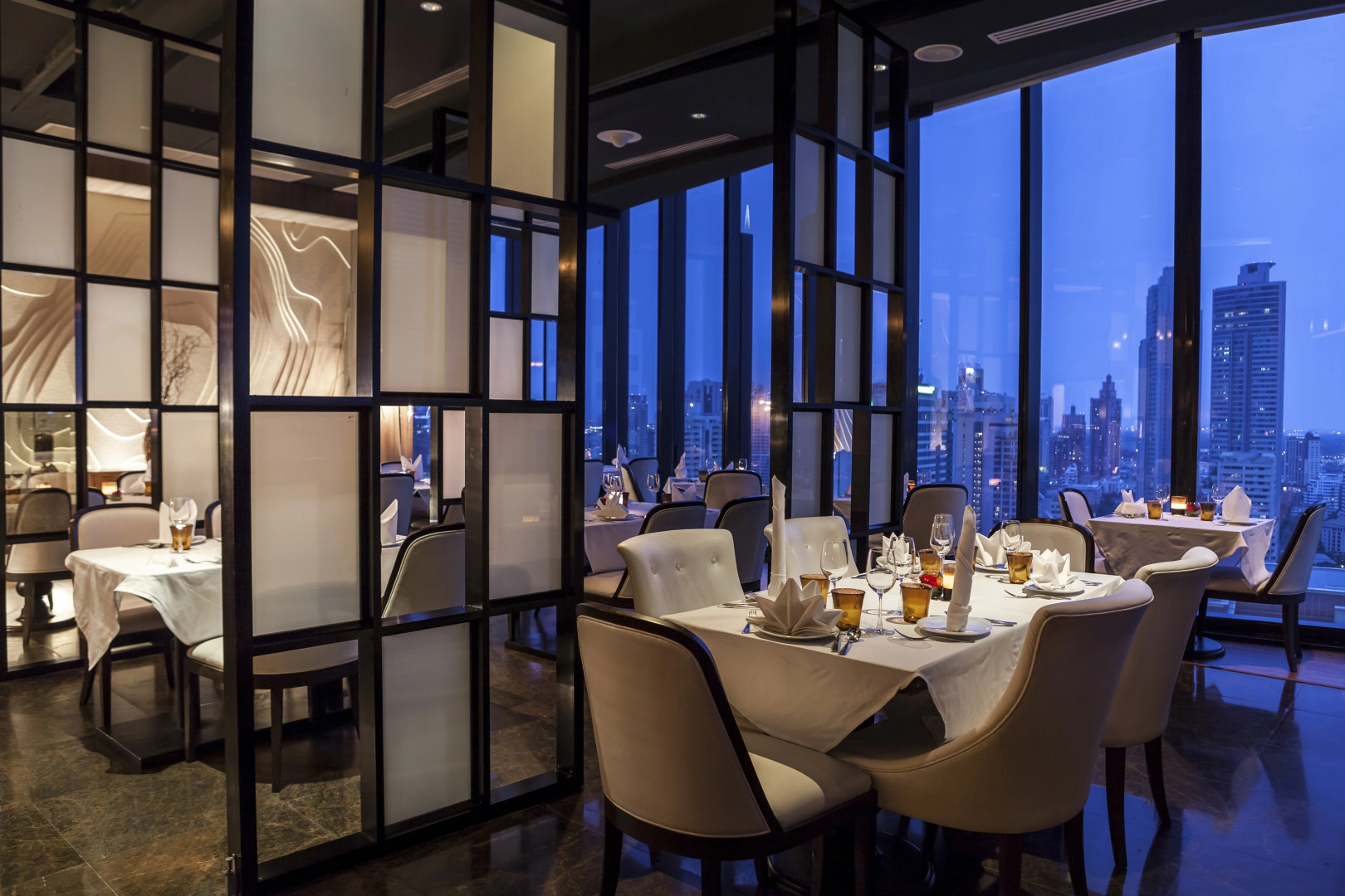 The Continent Hotel Sukhumvit / Asok BTS Bangkok by Compass Hospitality