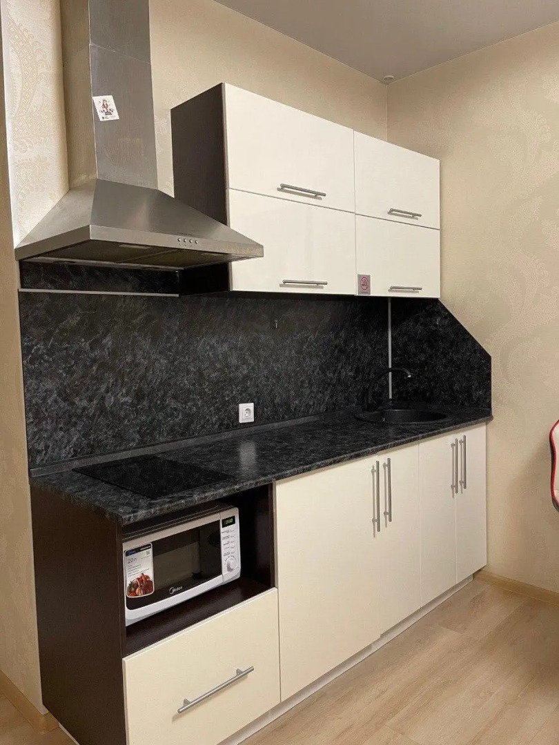 Апартаменты White на Комарова 45