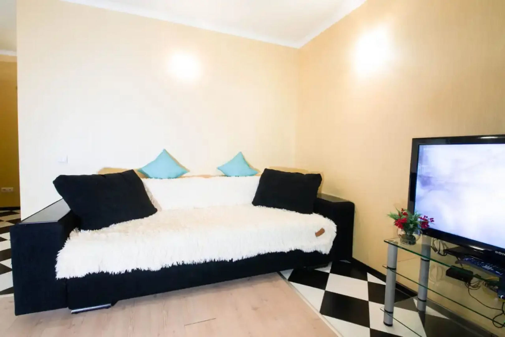 Апартаменты На Симбирцева 44