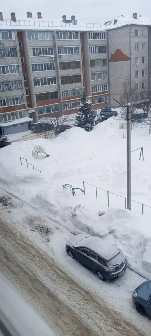 Апартаменты Современная 2 комнатная квартира в шаговой доступности от РКБ (больницы)