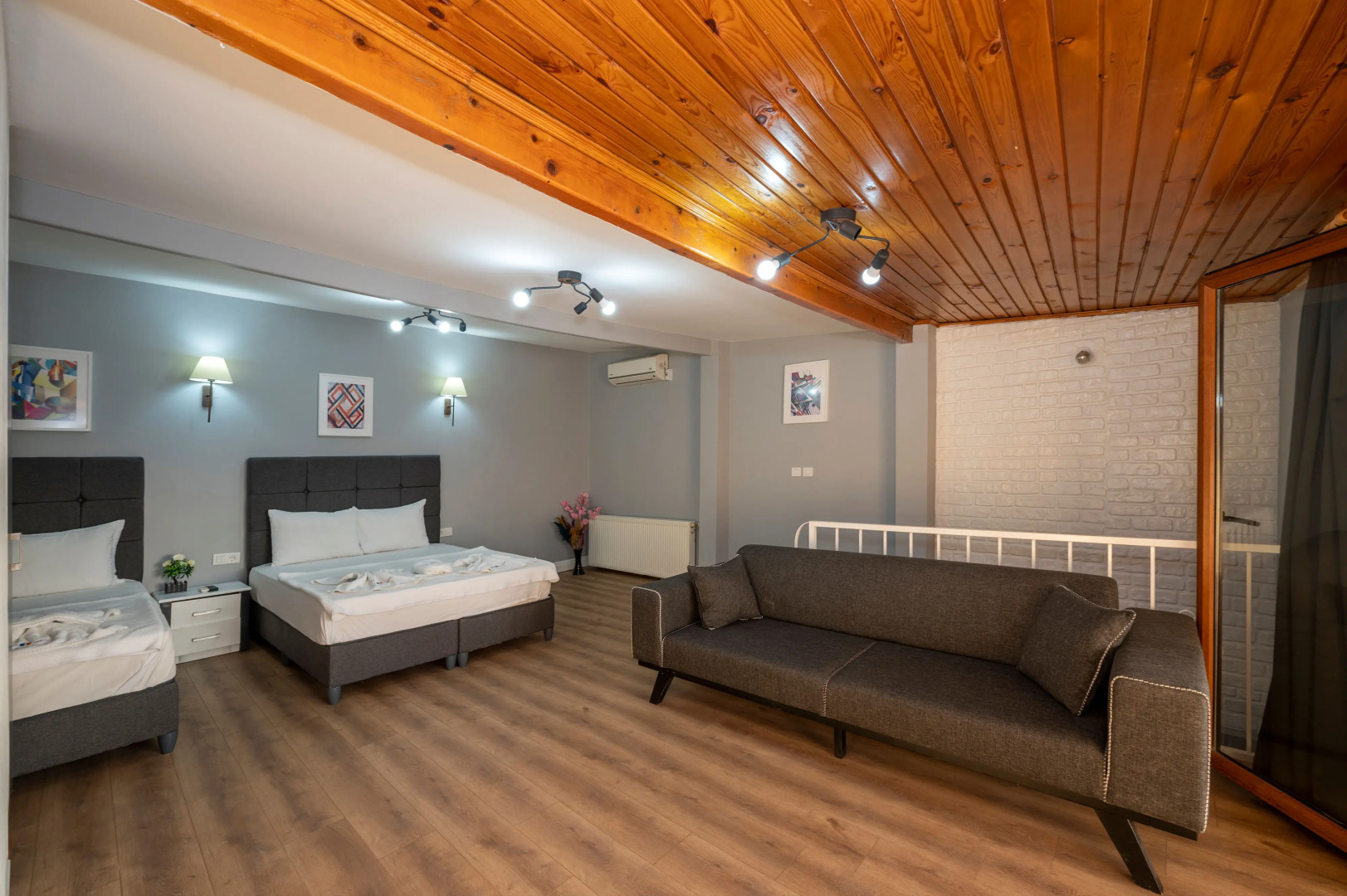 Hotel Taxim Trend Suites