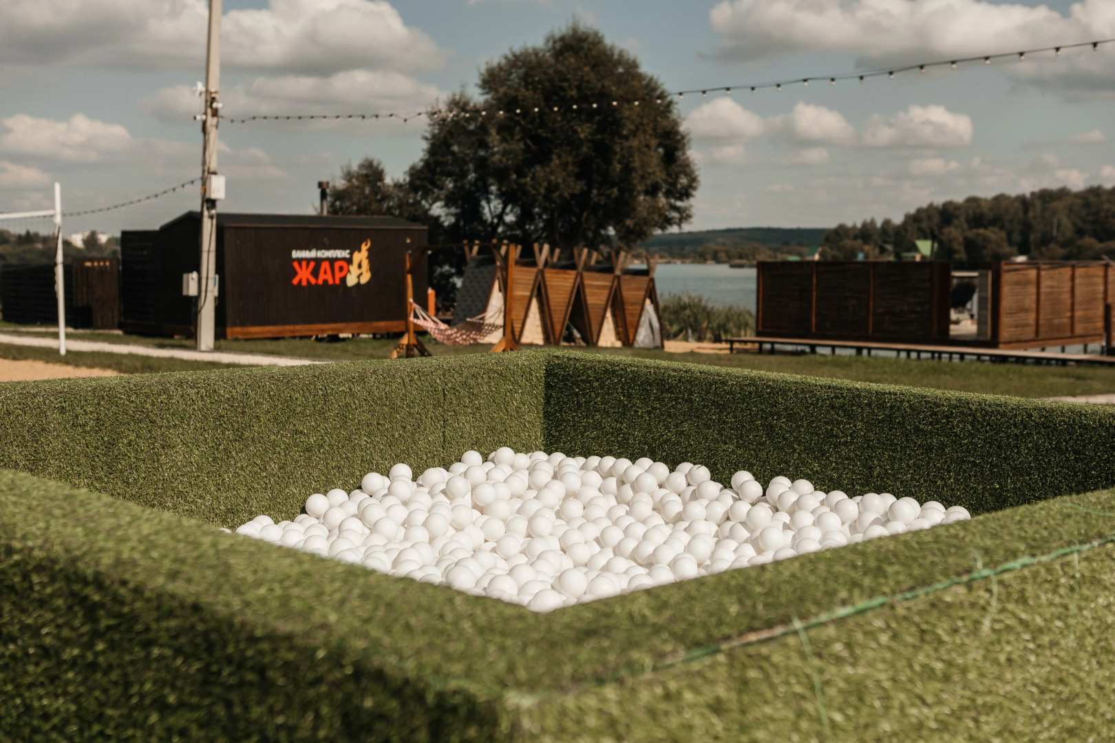 Scandi (Skandinaviya)