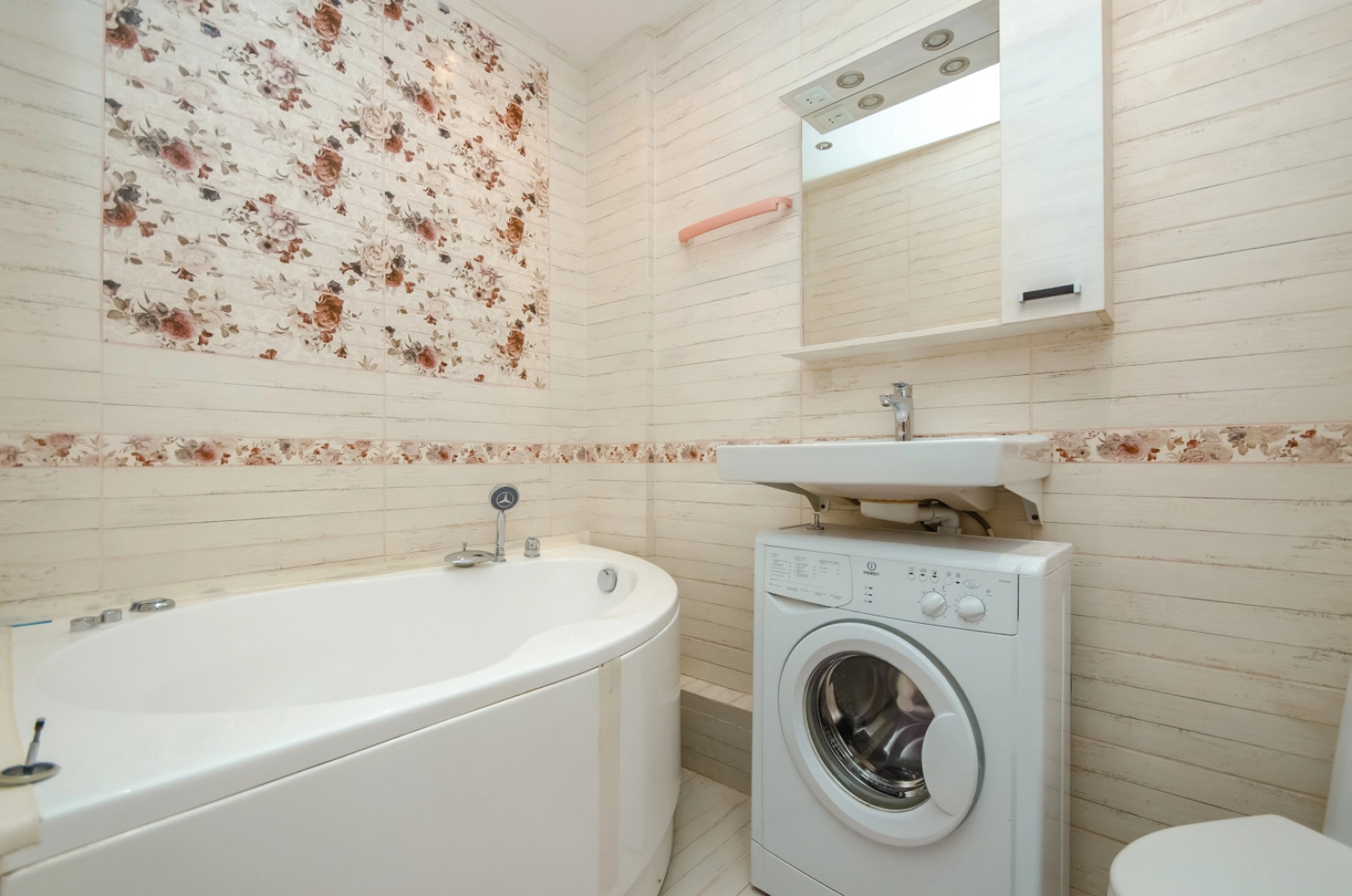 Апартаменты Фрунзе 49/2 этаж 13