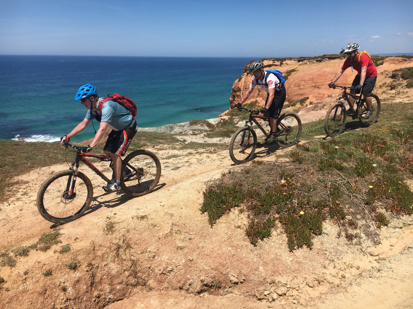 Гостевой дом Da Silva Bike & Surf Camp
