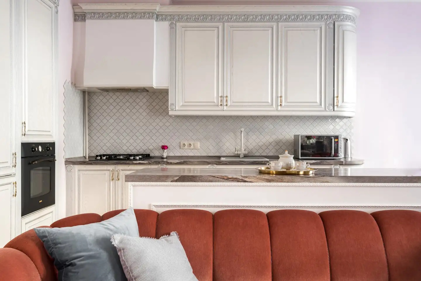 Апартаменты LetYourFlat "Hermitage Residence"