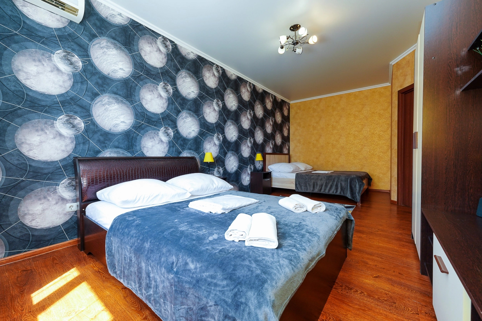 Квартира с Видом на Парк Галицкого