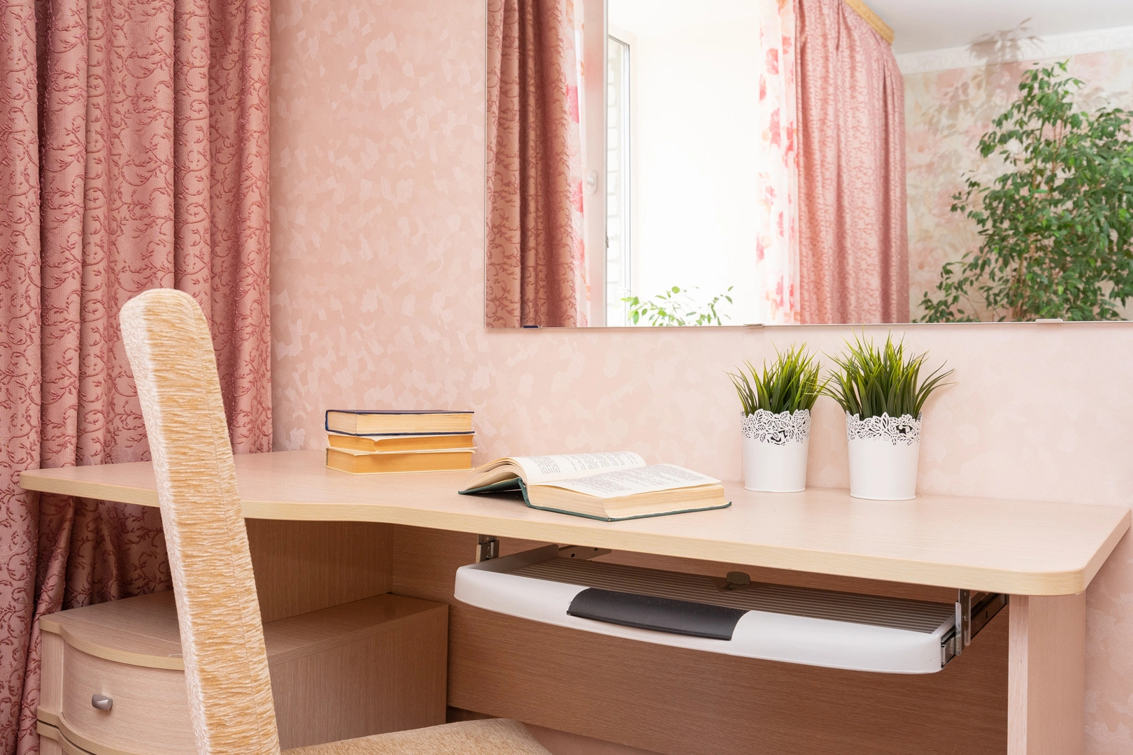 Апартаменты Ривьера Сьюит Хоум Казань  Homekazan