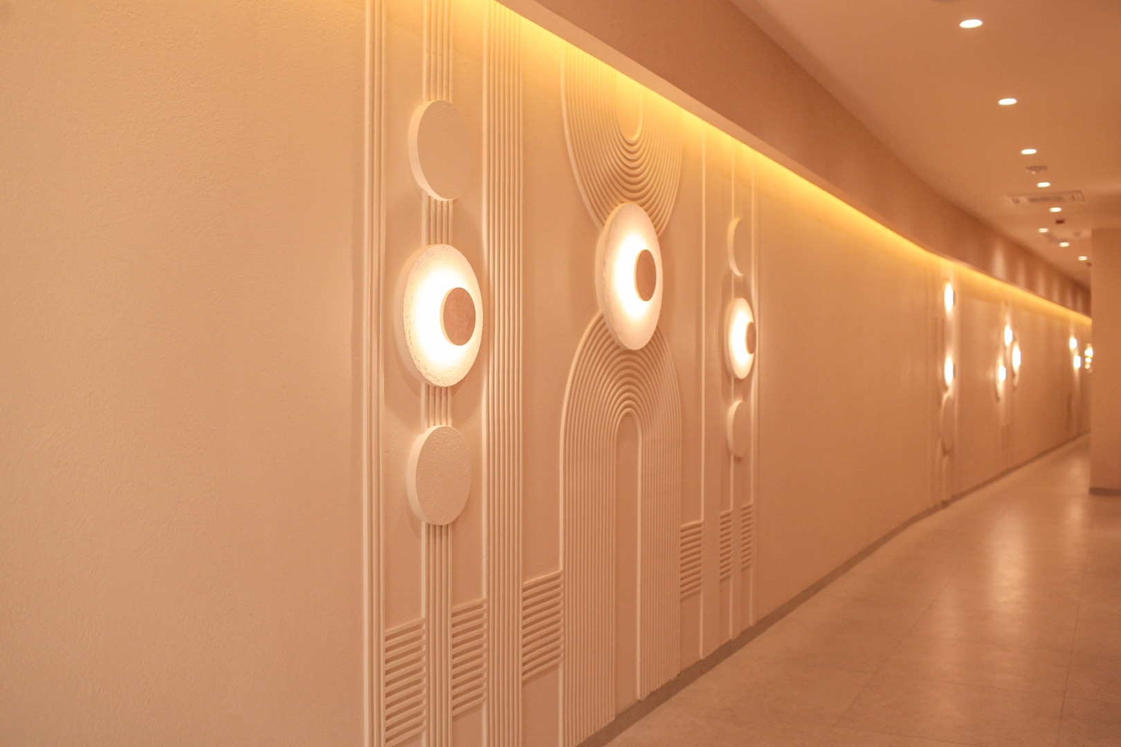 Отель Sky Hotel