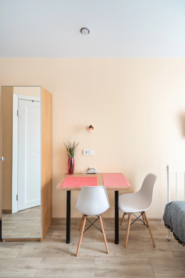 Студия с панорамными окнами