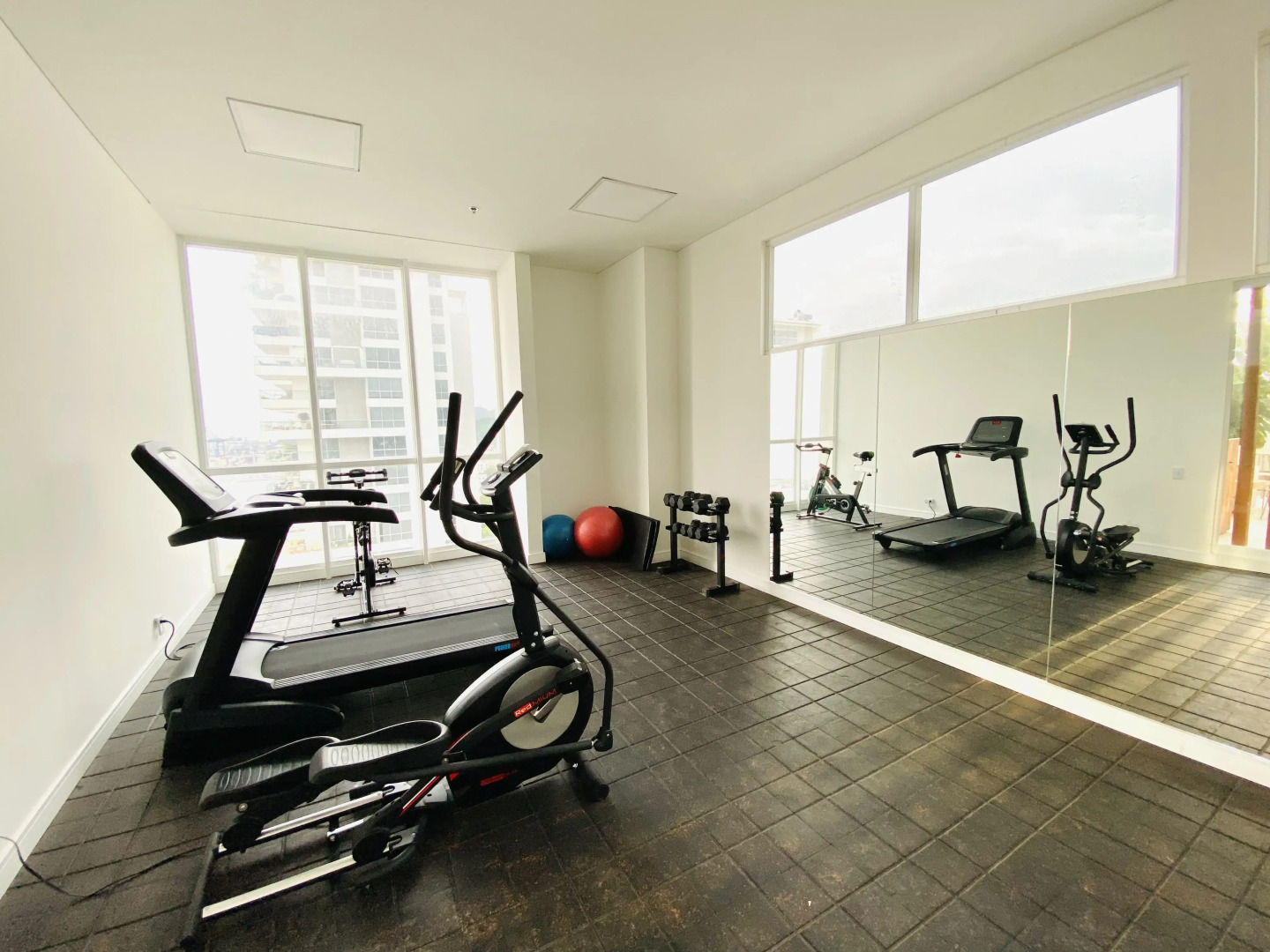 Апартаменты Blue Loft oceanview in Marina rooftop pool prime location