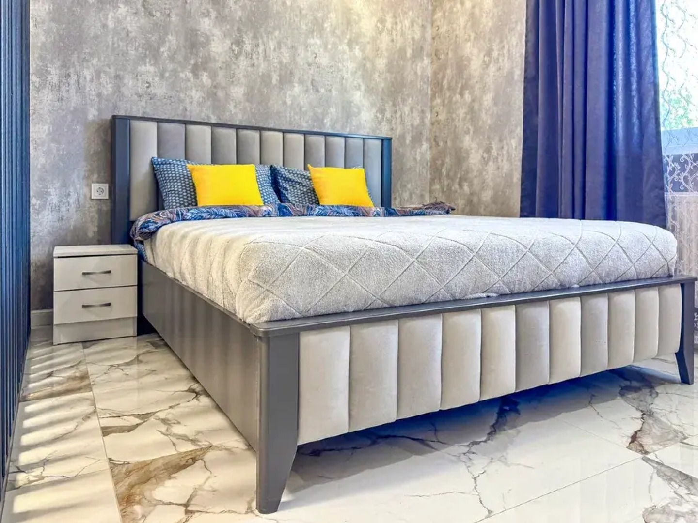 Квартира Уютная студия с балконом в новом доме Крымск Хоум