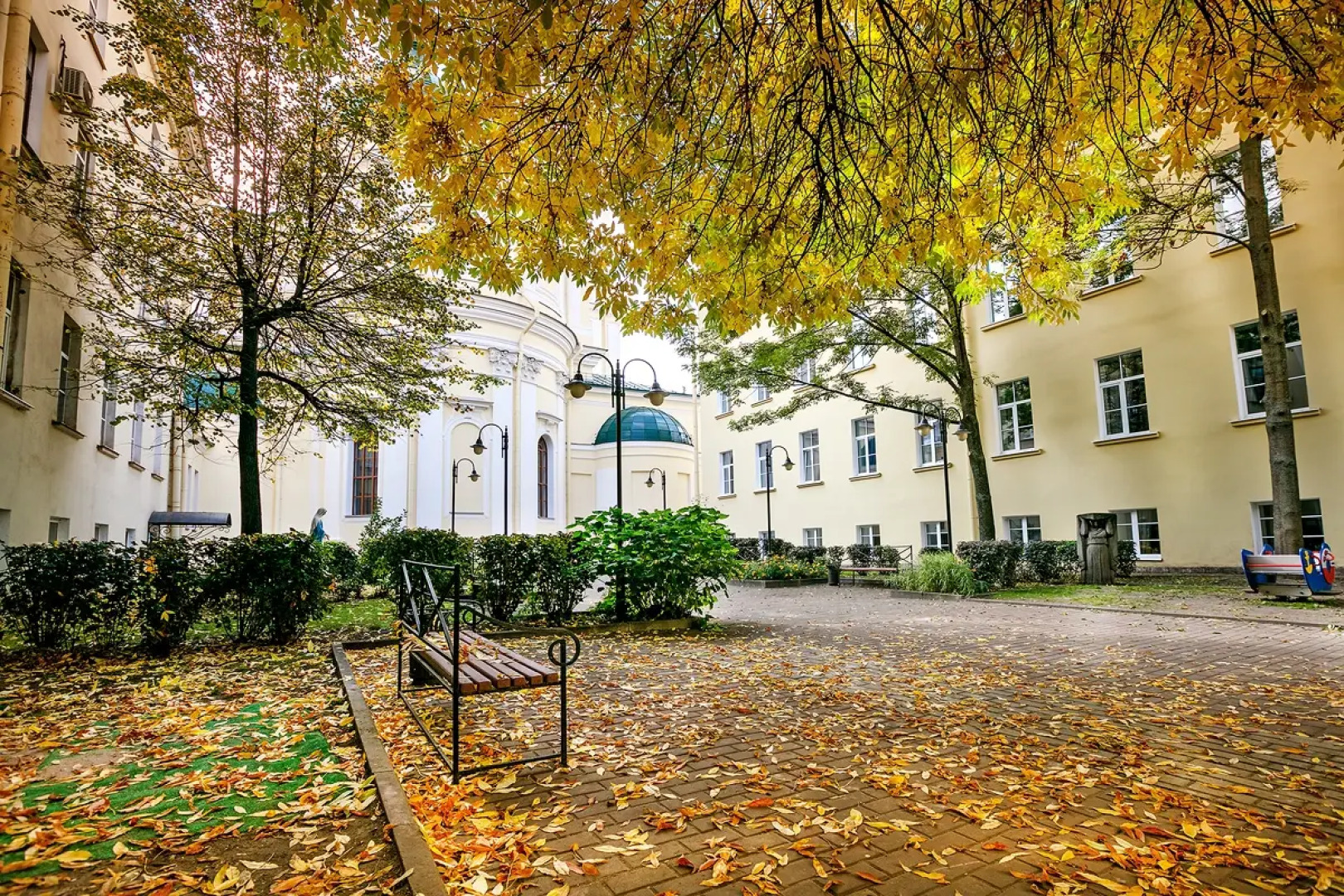 Отель Catherine Art