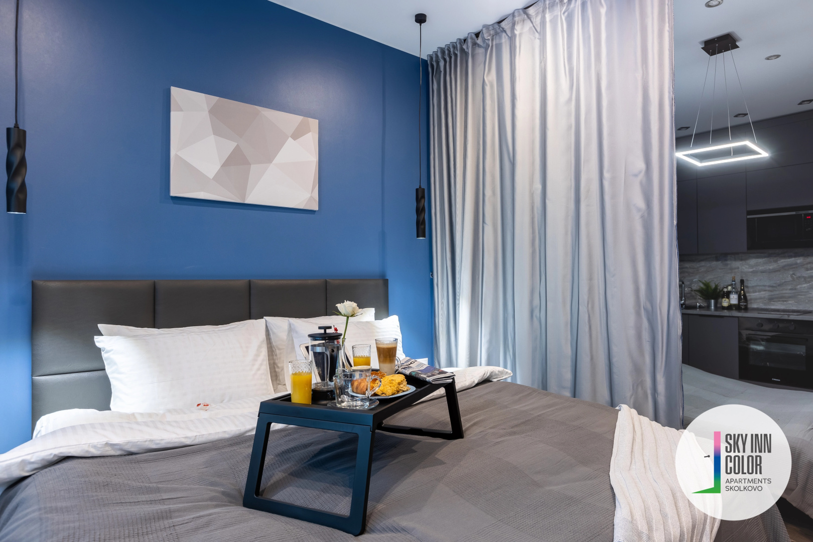 Апартаменты SKY INN Color Blue