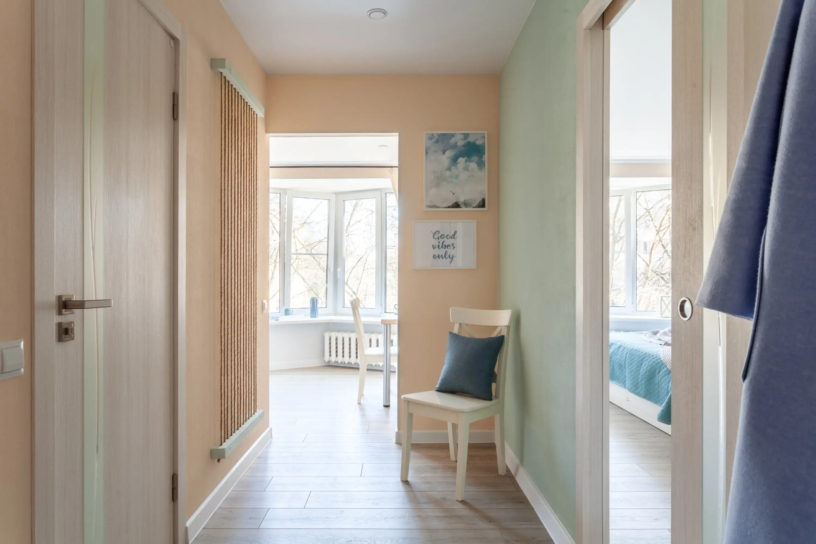 Апартаменты Prudius Apart в центре Кронштадта с панорамными окнами