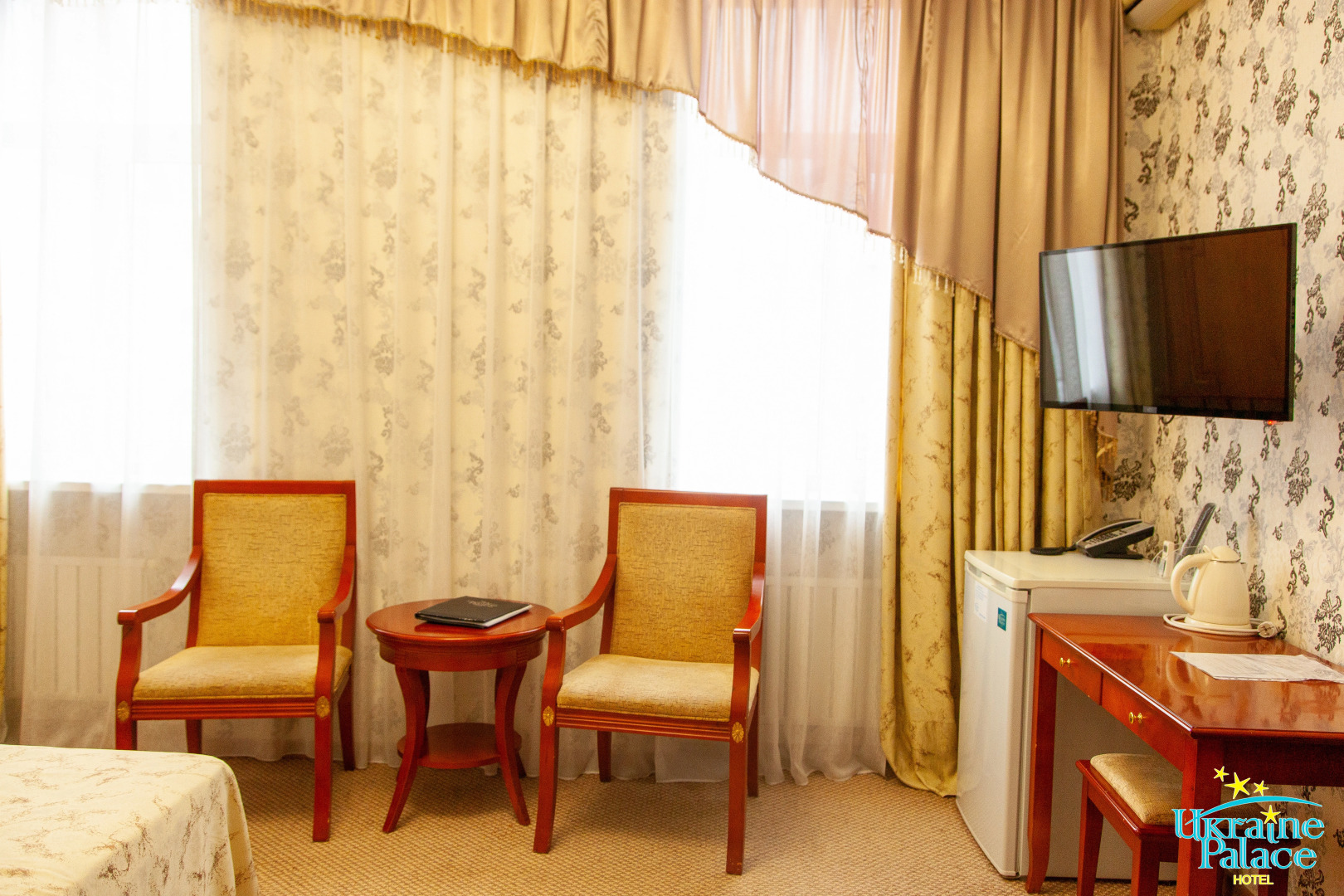 Отель Палас