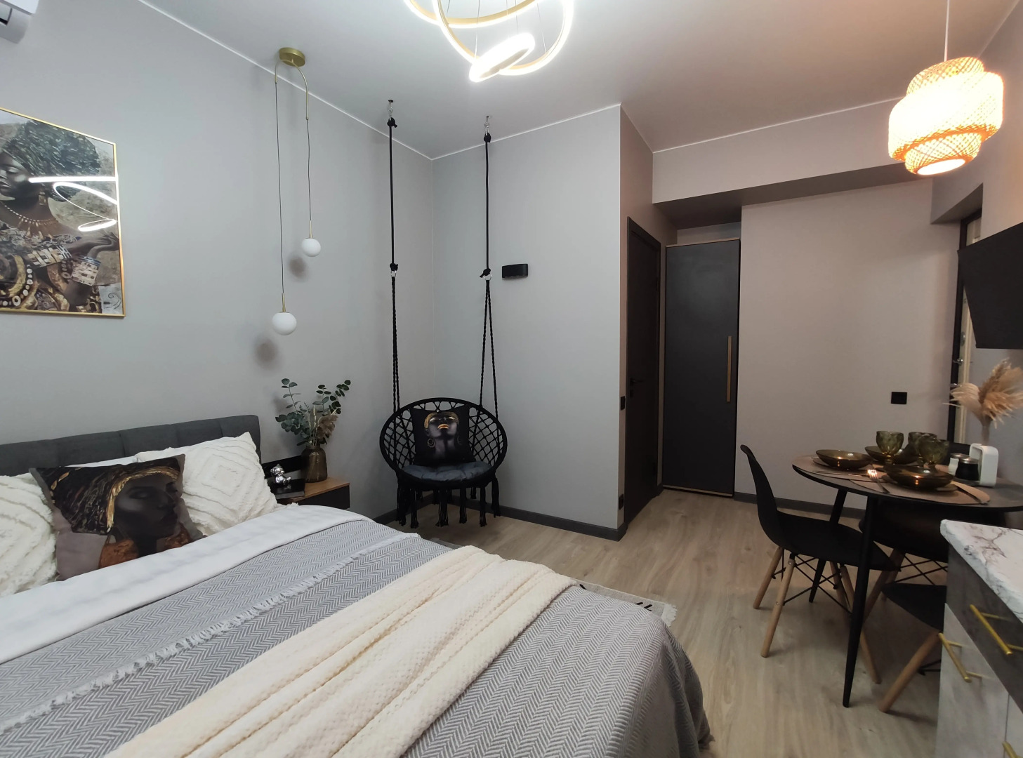 Квартира Red House 18м²