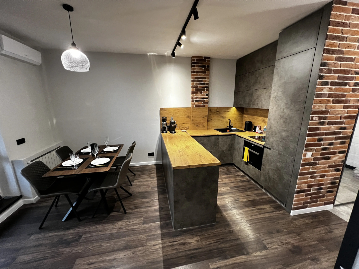 Апартаменты Loft Vibes