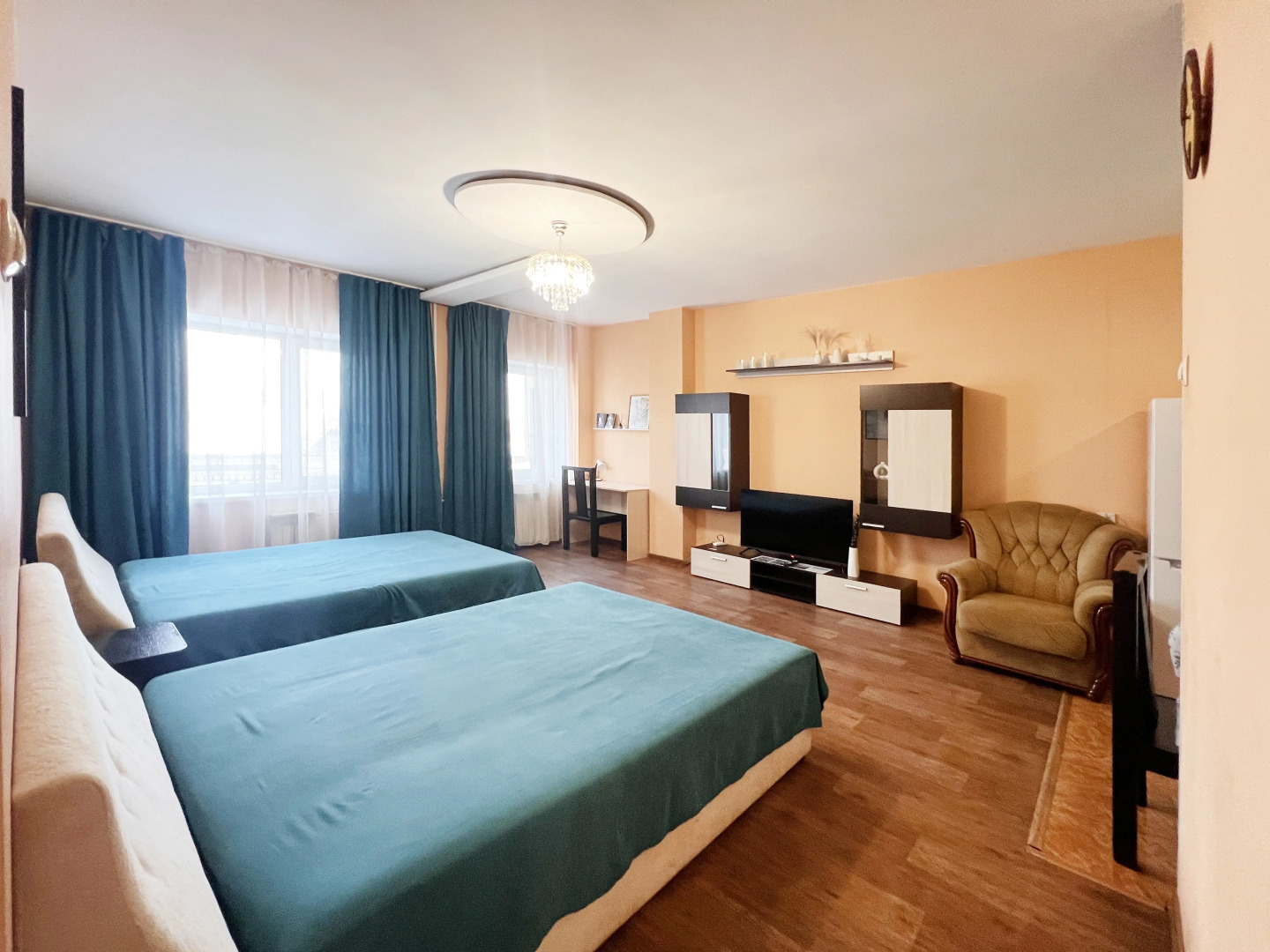 Квартира Двухкомнатная Студя в Центре