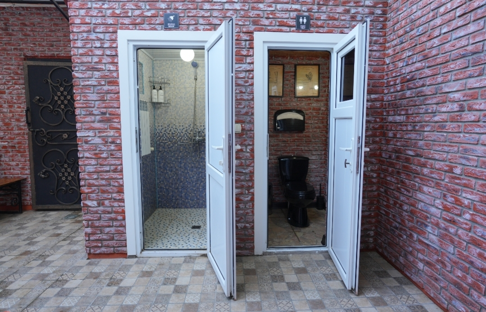 Отель Art House Hotel