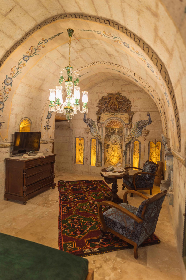 Отель Solo Cave Suites