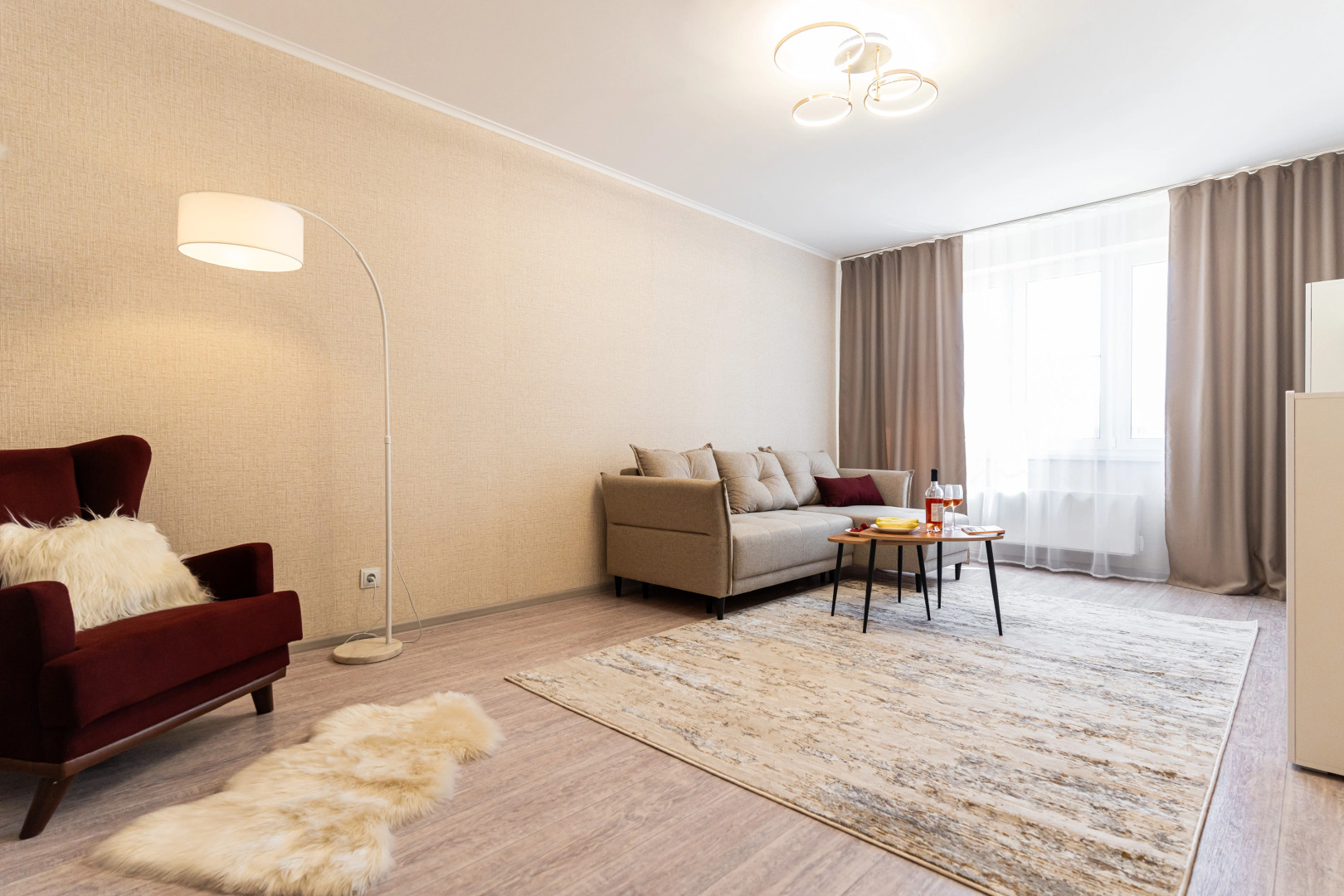 Апартаменты в Экологически Чистом Районе от LetoApart