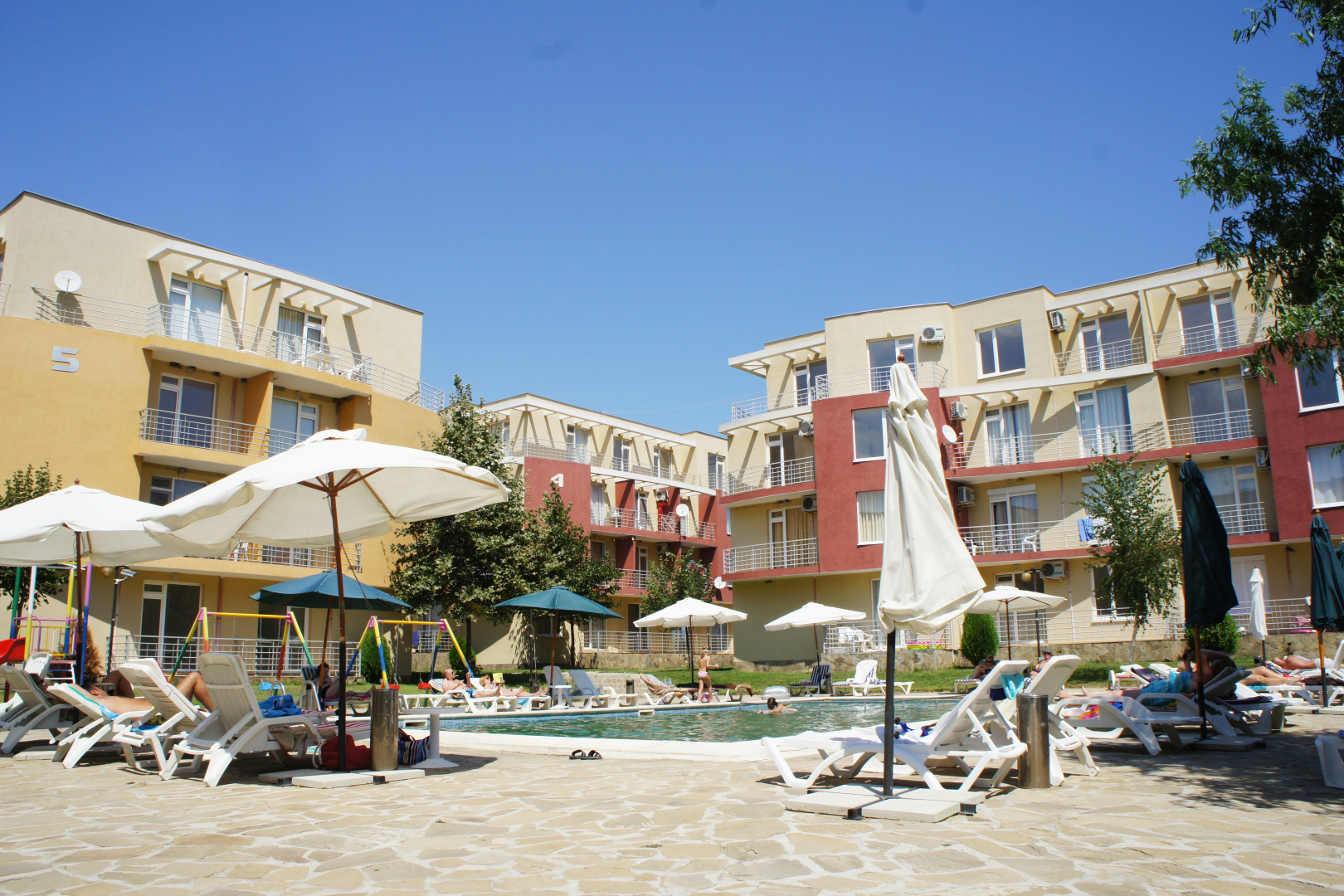 Апартаменты Sunny Day 5