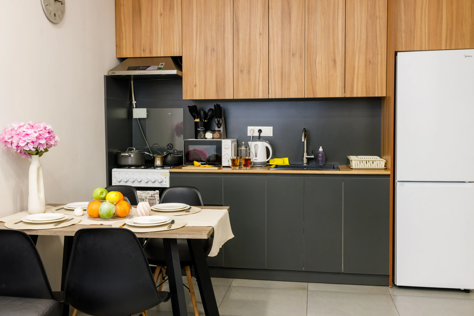 Апартаменты on Saryan Str. 26/3-5