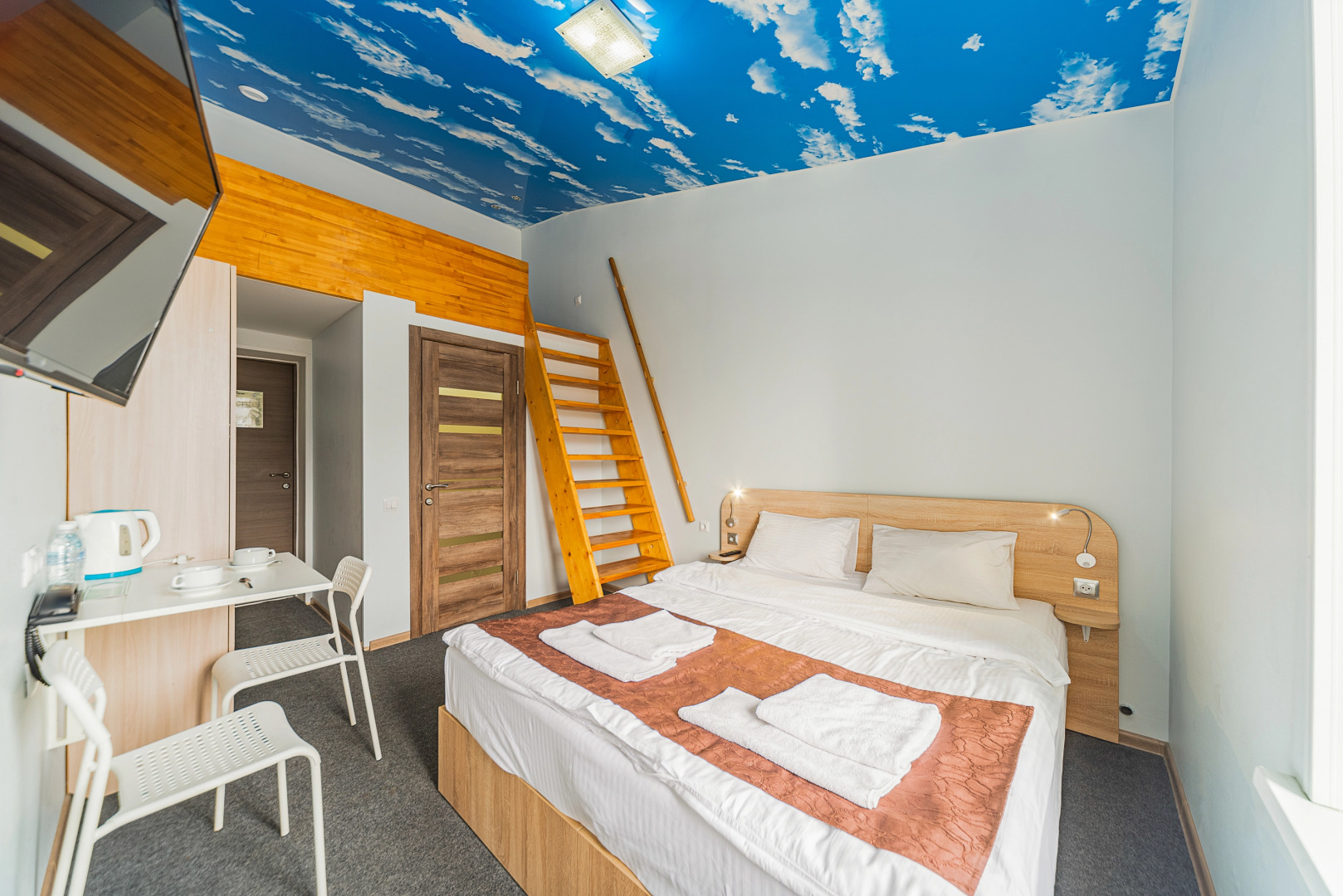 Отель Eagle House Inn