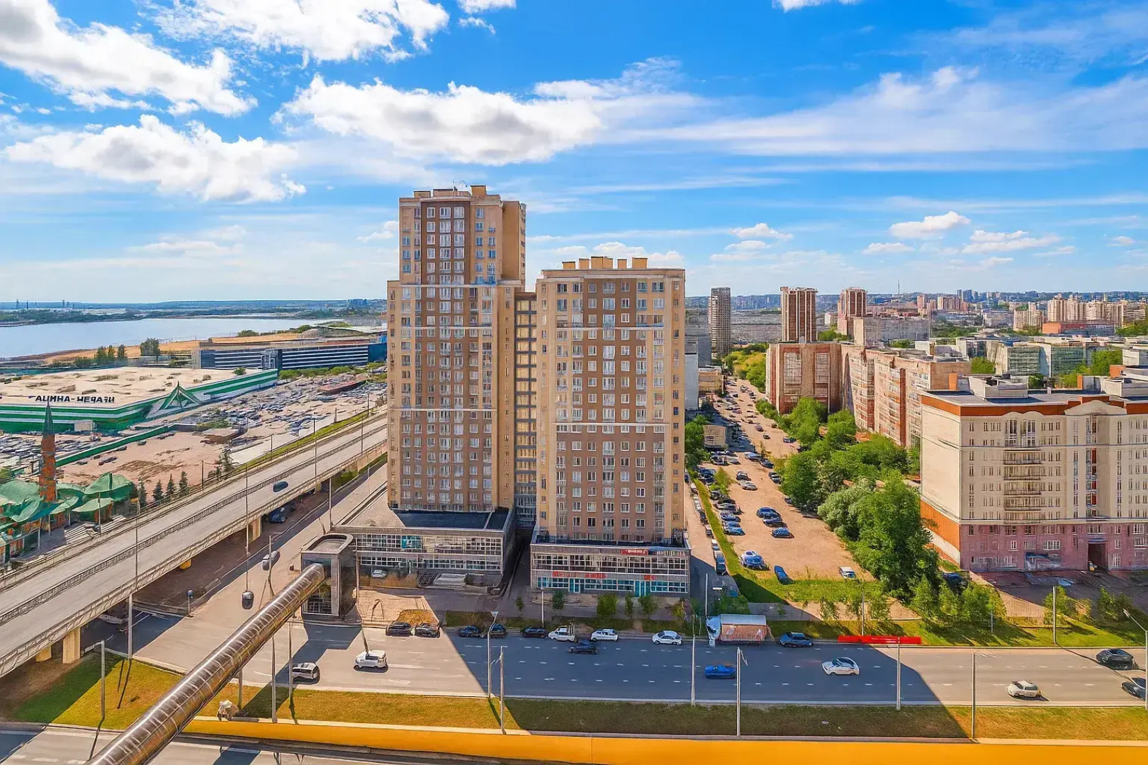 Квартира уютная с видом возле аквапарка и центра Казани от сети РусХаус 1