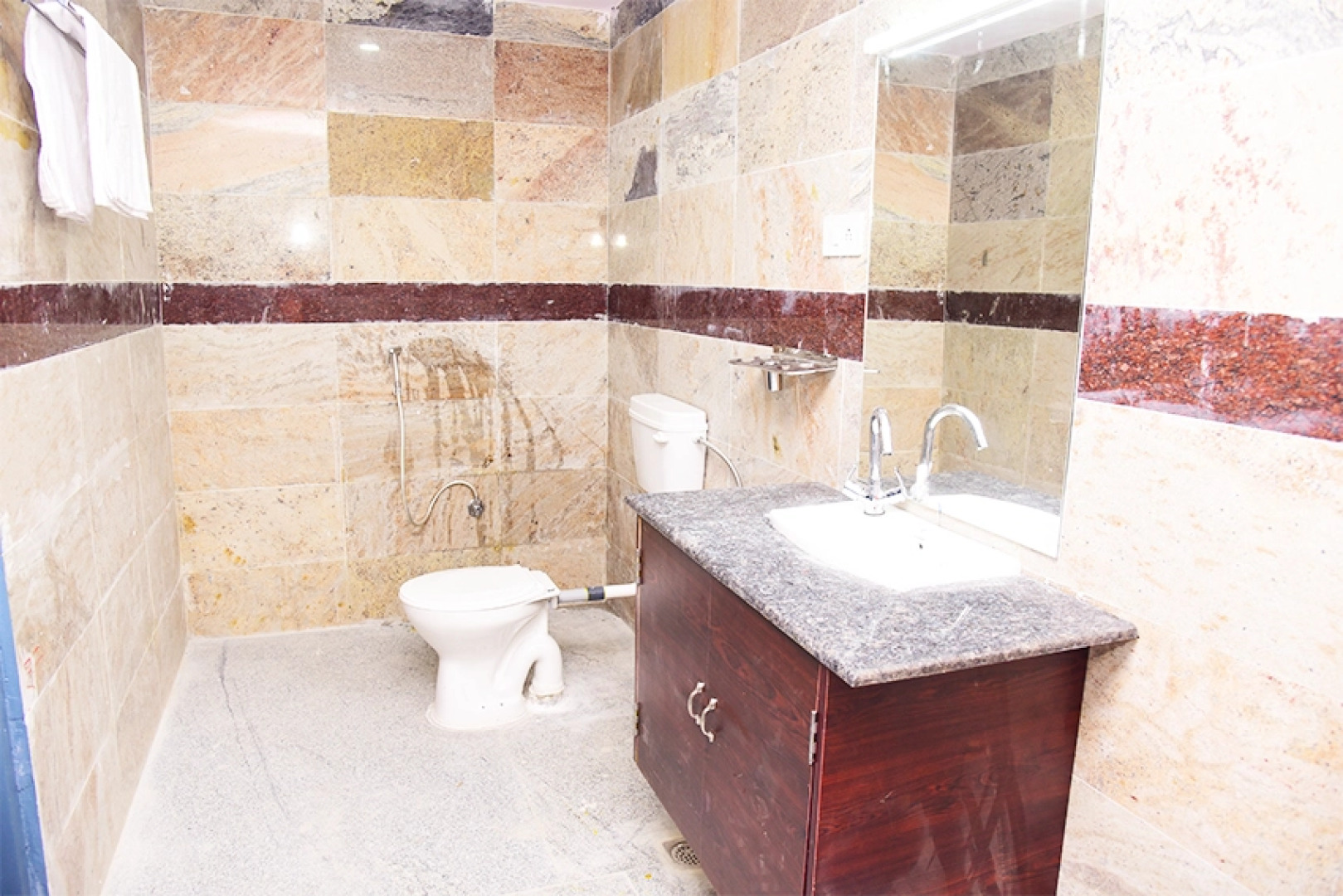 Отель Thangam Residency