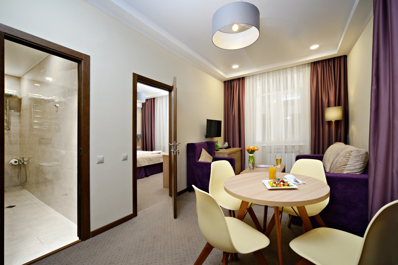 Гостиница Ярославская