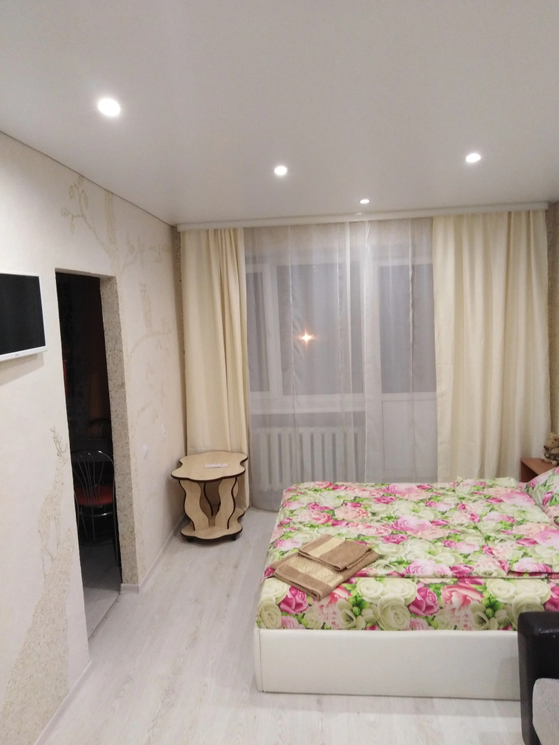 Апартаменты на улице Мира 7