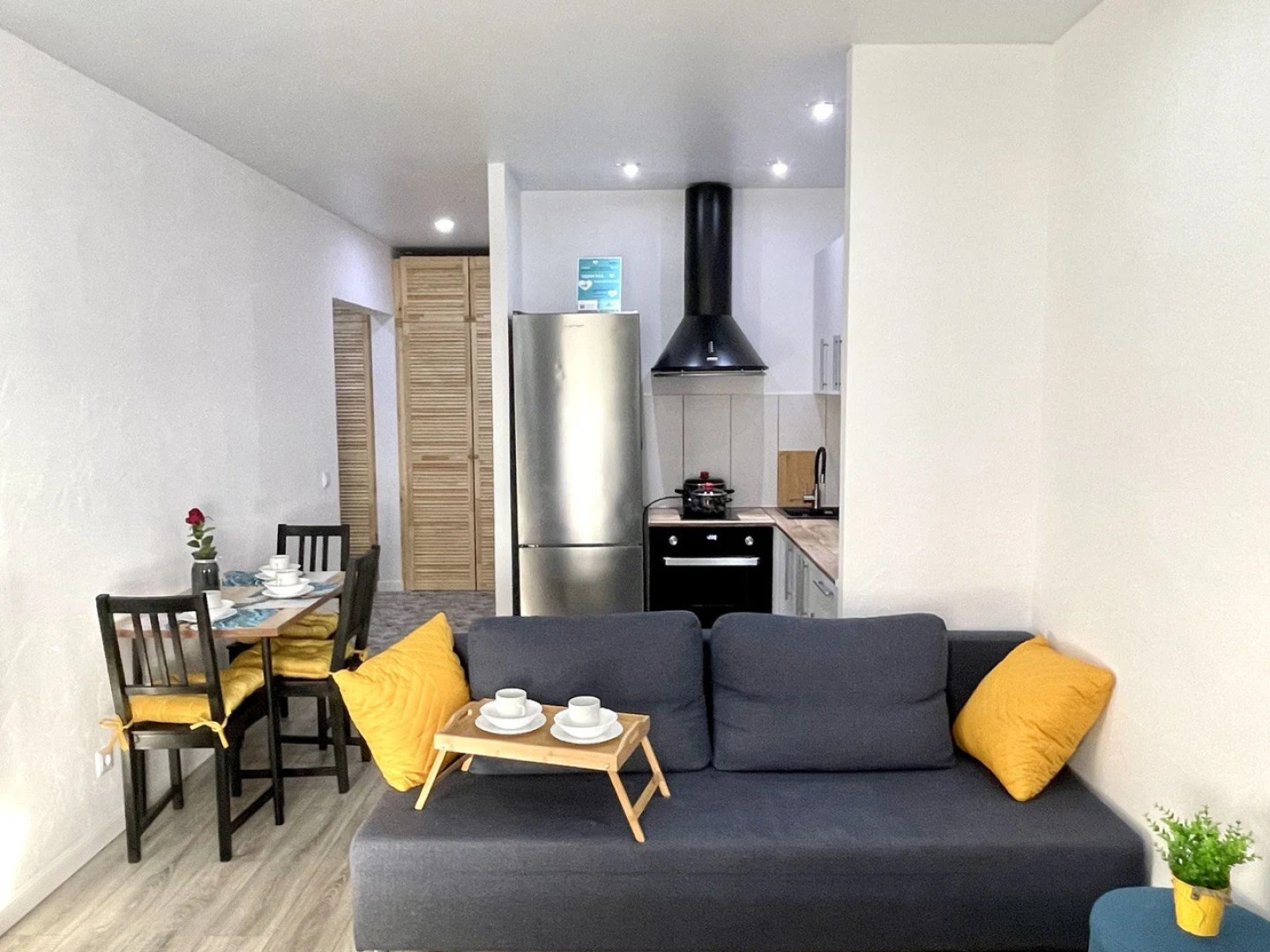 Апартаменты MARS Hotel Северный власихинский проезд 122