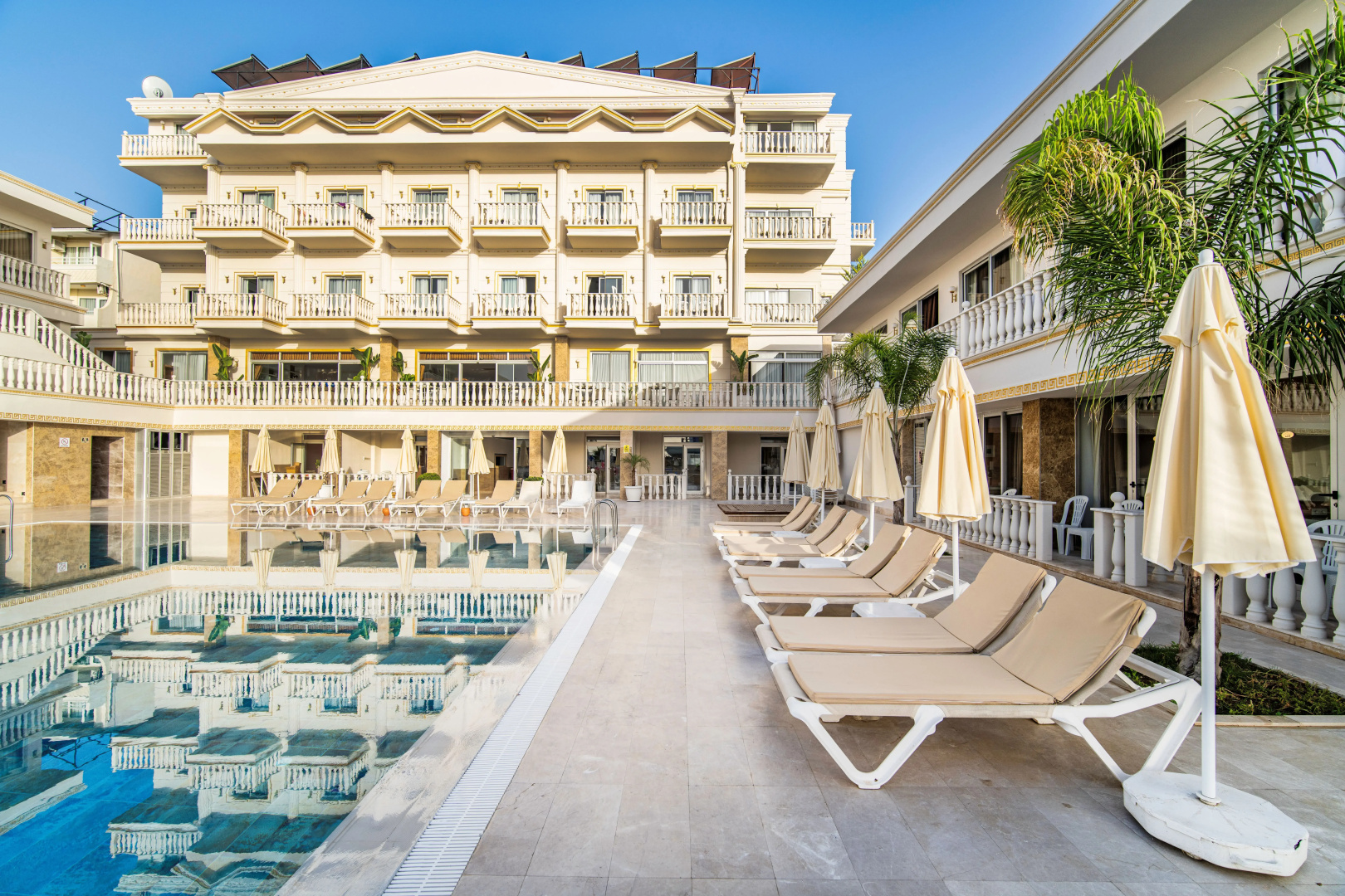 La Perla Hotel Kemer All Inclusive