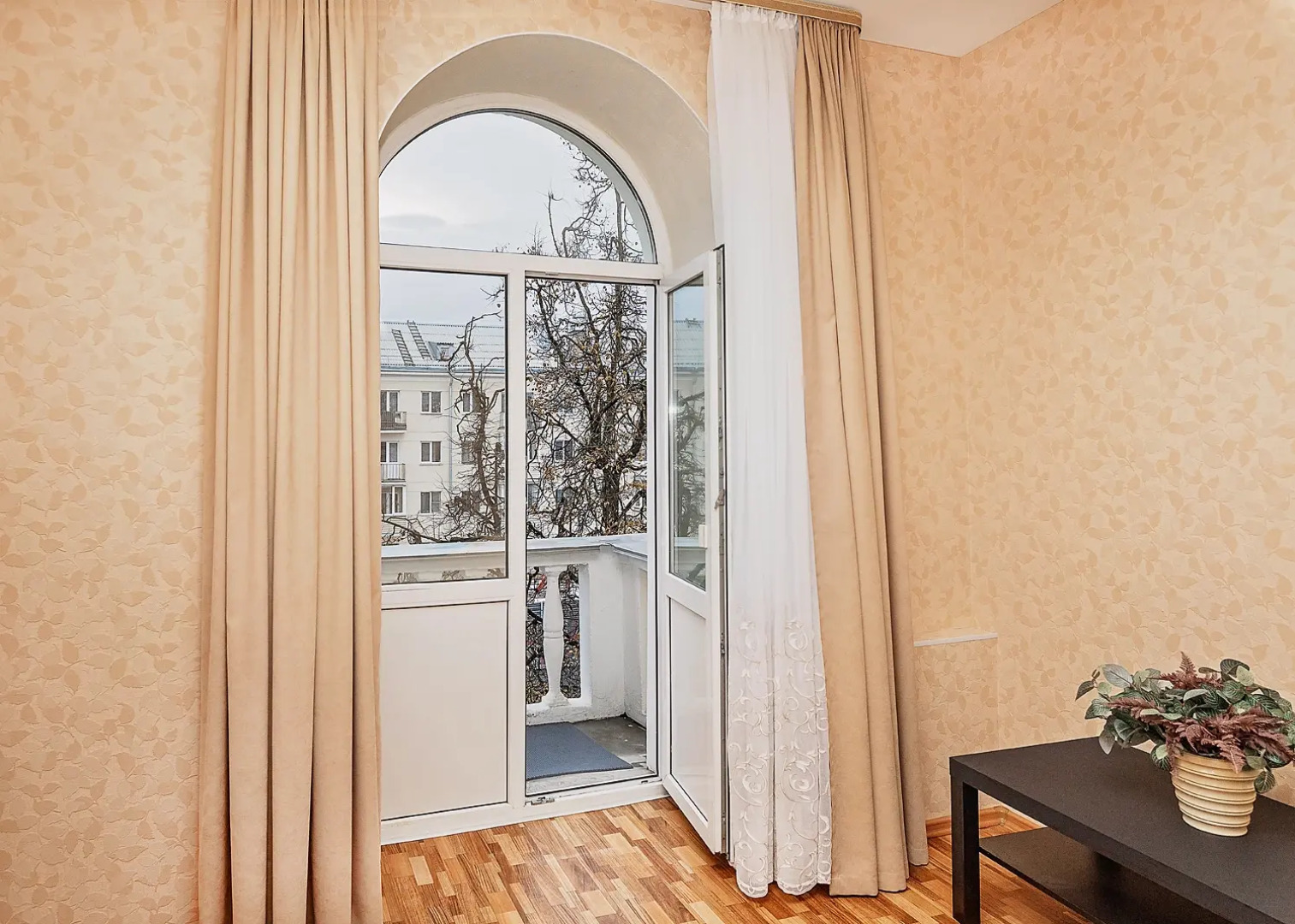 Квартира  Октябрьский проспект 15