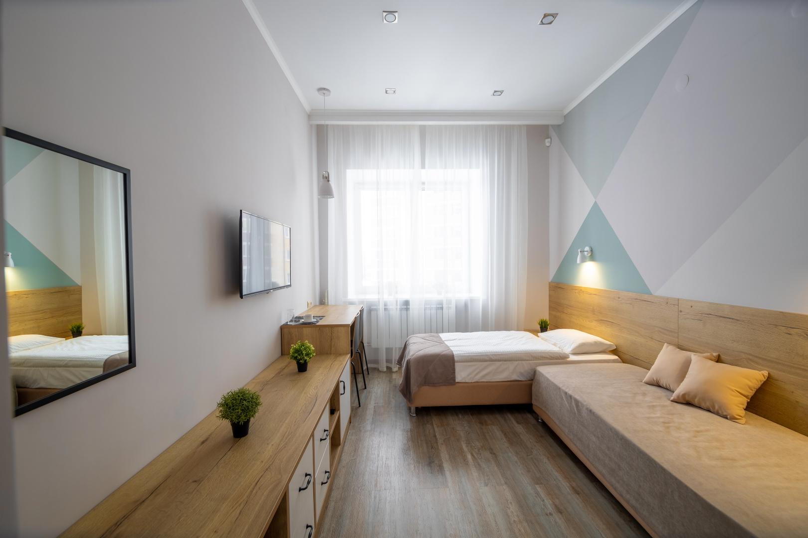 Отель Атриа