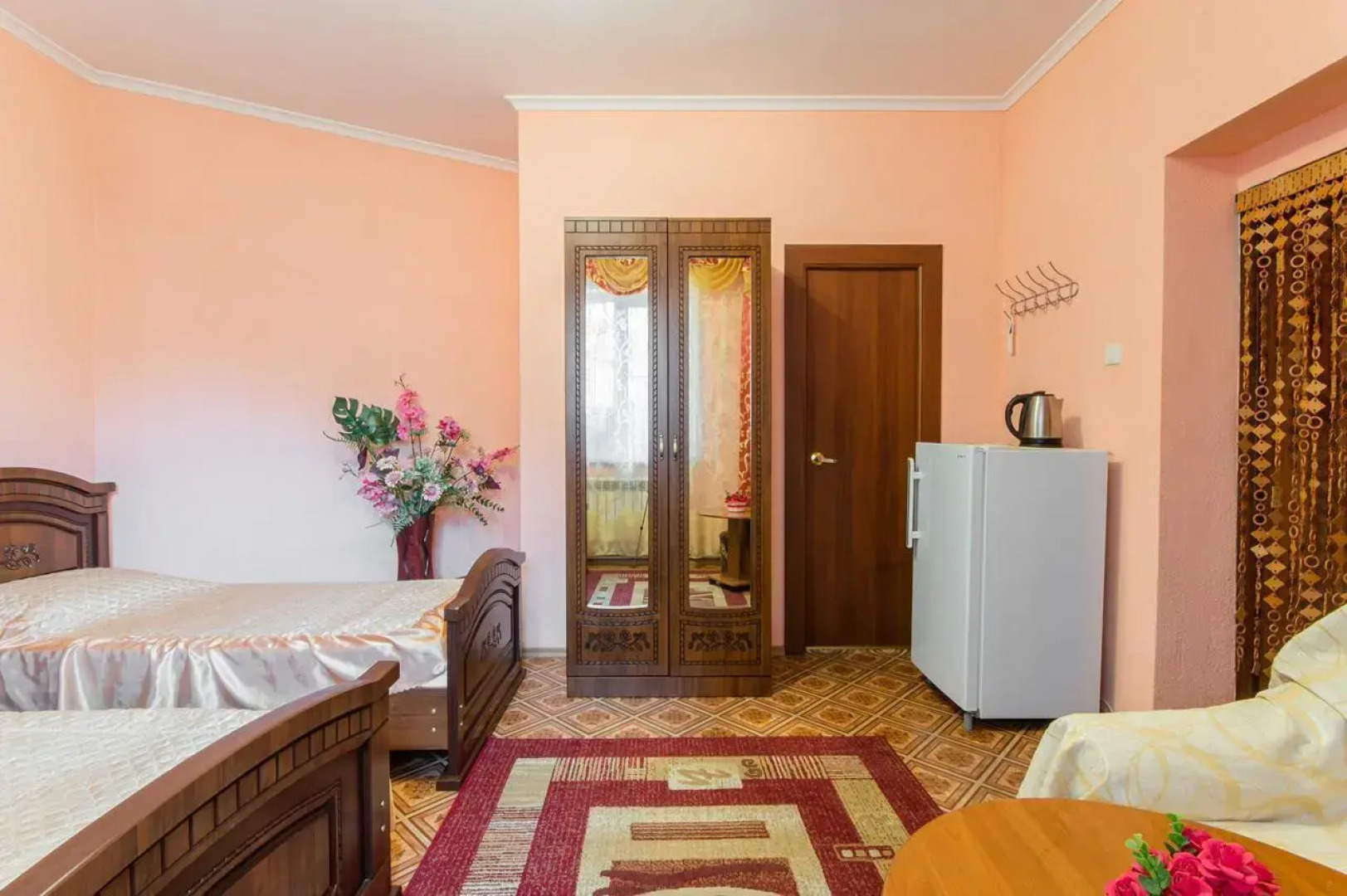 Меблированные комнаты в гостевом доме Кристина