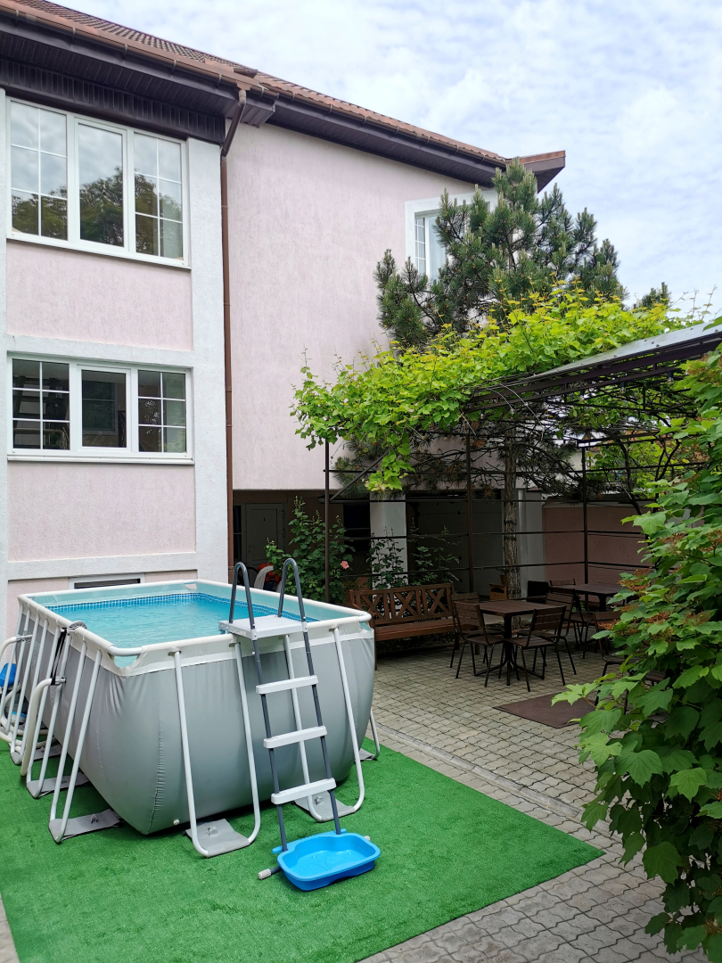 Гостевой дом Розовая пантера