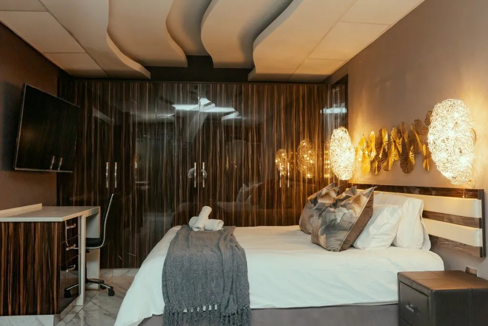 Отель Monte La Vue