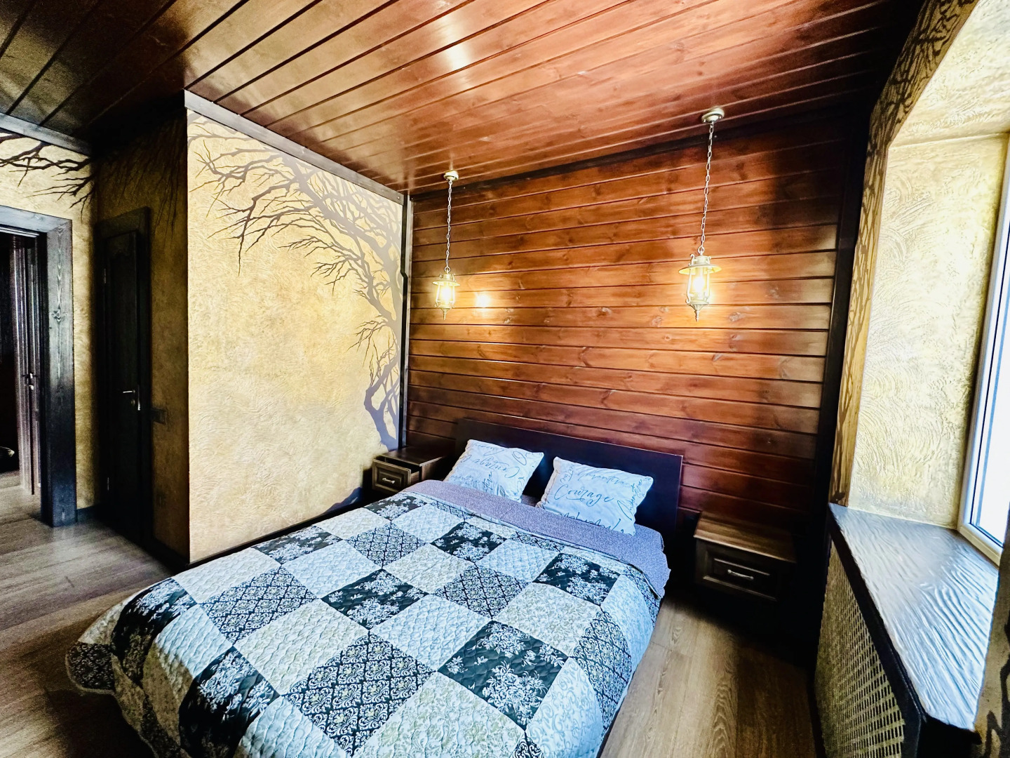 Квартира на Аланской, 25 "Пентхаус"