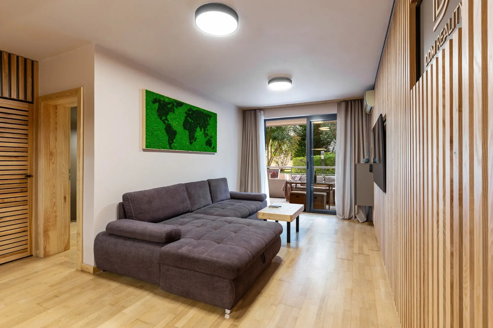 Апартаменты Luxe Azure Residence