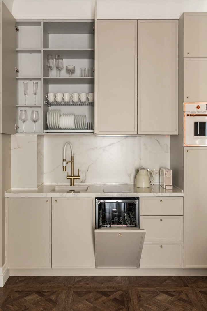 Квартира Moscow Deluxe Apartments Grand Residence SLAVA