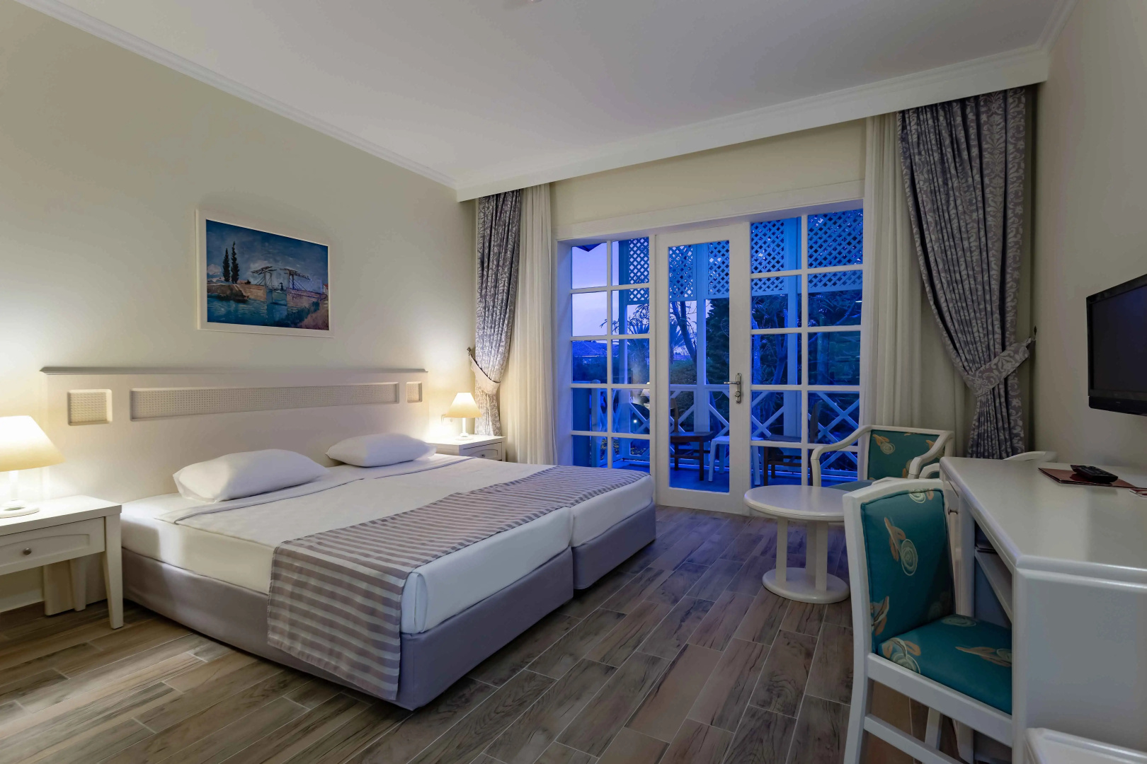Отель Asteria Family Resort Side