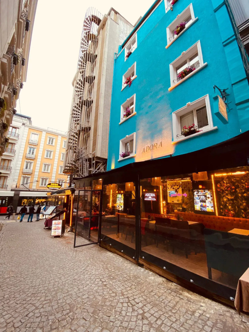Adora Hotel Cafe & Restaurant
